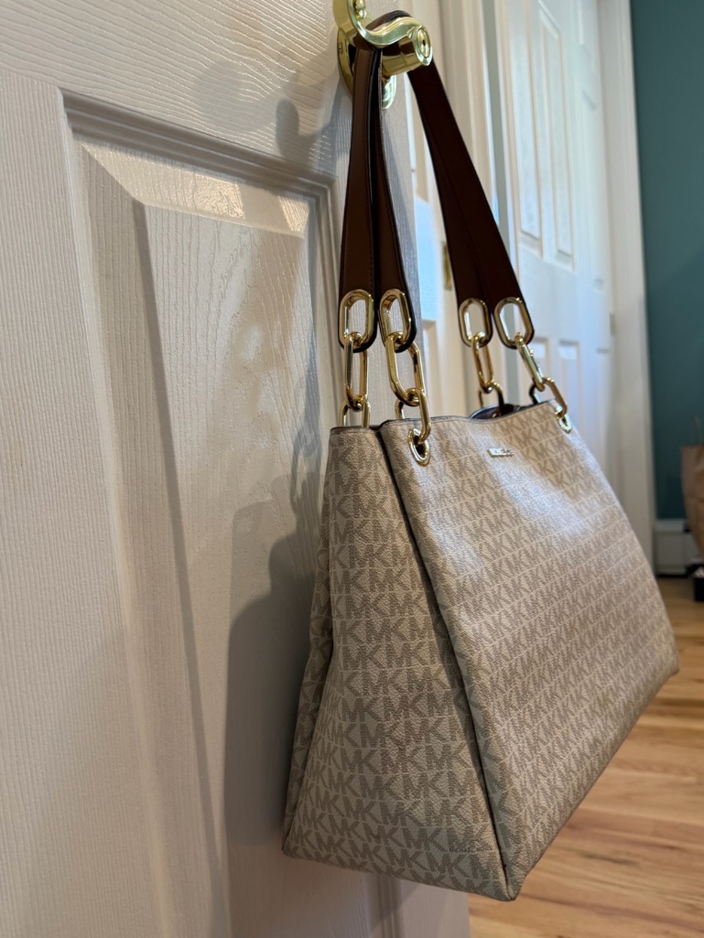 Michael Kors Trisha Cream Logo-Print Shoulder Tote with Brown Handles - Picture 4 of 10